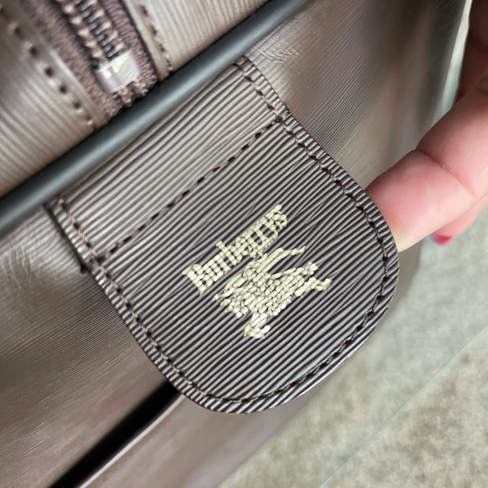 Burberry’s Boston travel bag - Picture 6 of 10